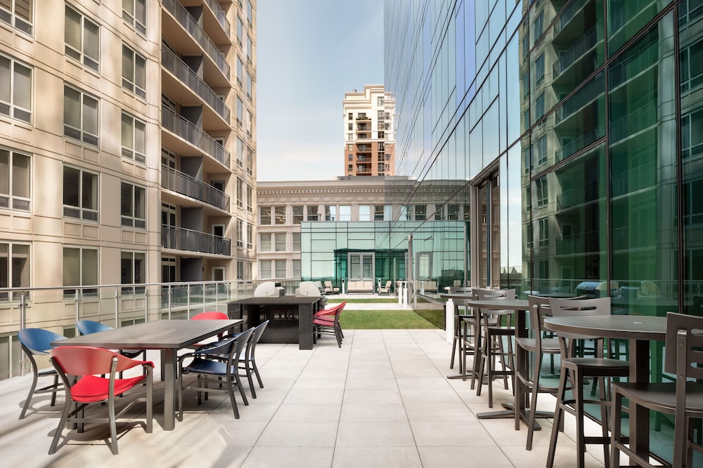 homewood suites by hilton chicago downtown south loop