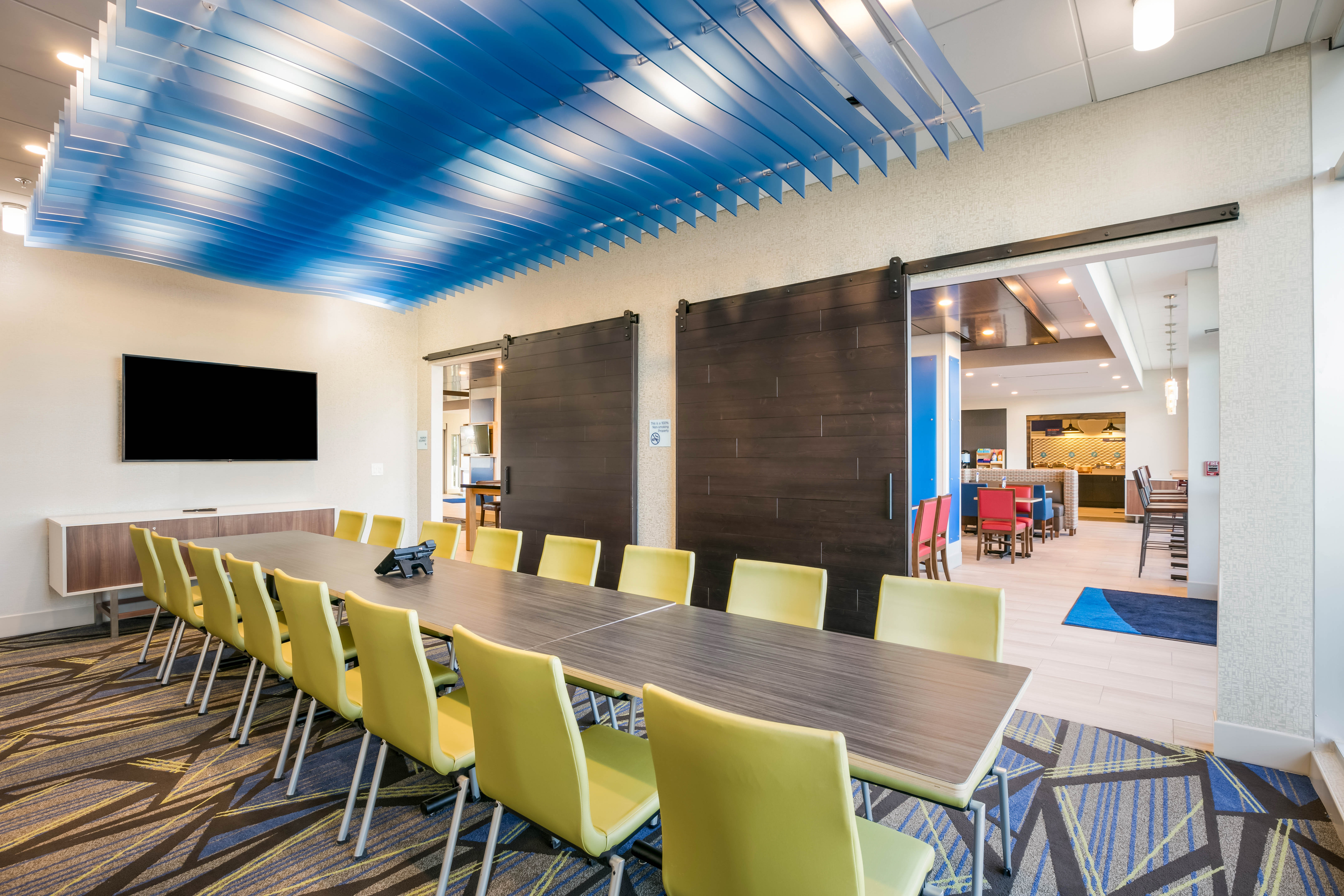 holiday inn express jacksonville town center