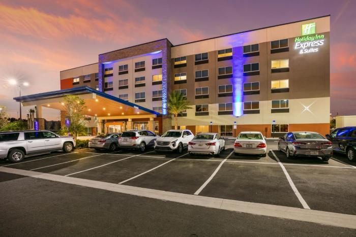 holiday inn express jacksonville town center