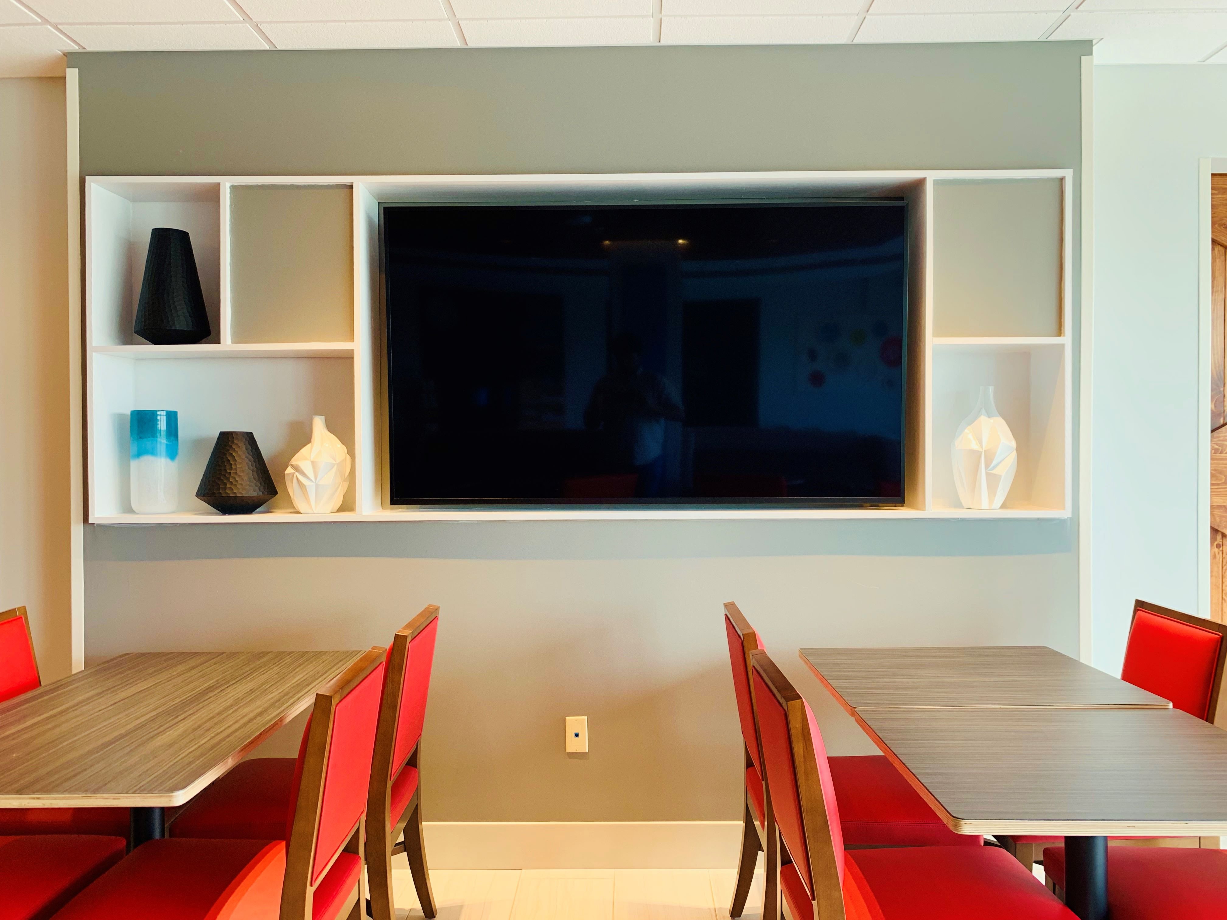 holiday inn express and suites middletown an ihg hotel