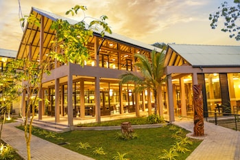 oak ray wild yala
