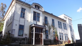 little barrel guest house hostel
