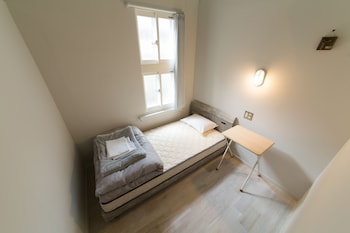 little barrel guest house hostel