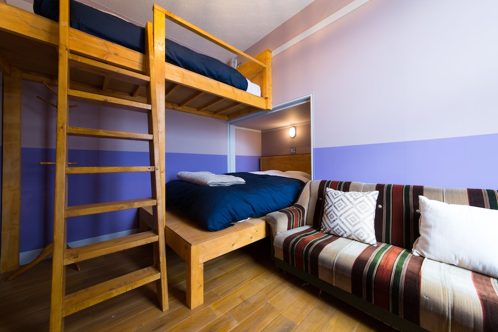 little barrel guest house hostel