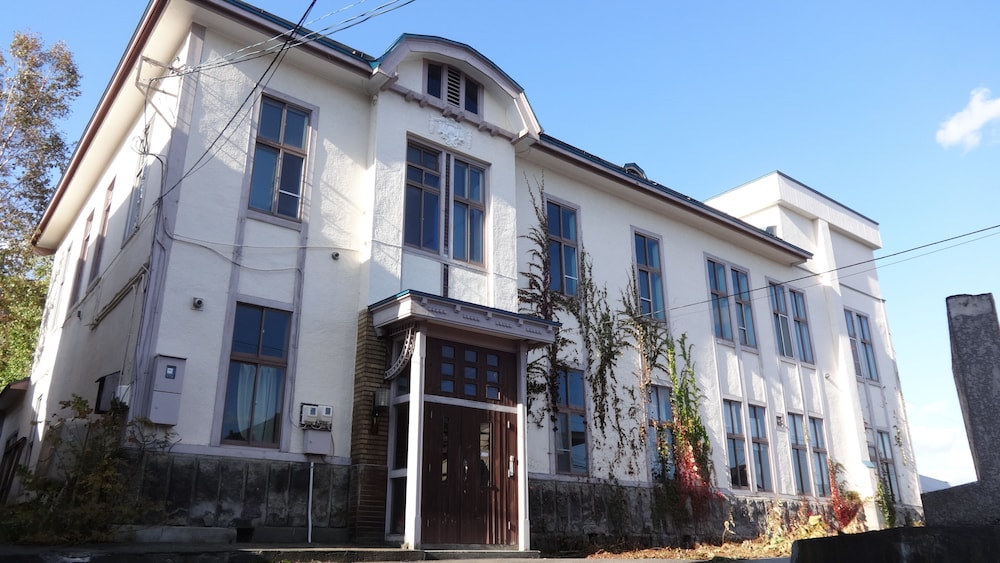 little barrel guest house hostel