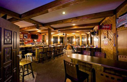 soda butte lodge