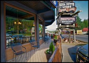 soda butte lodge
