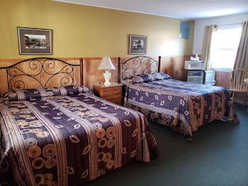 the colonial motel