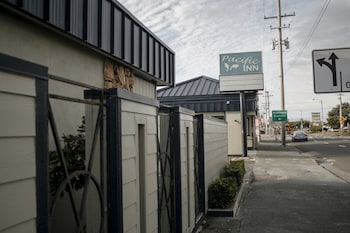 pacific inn