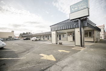 pacific inn