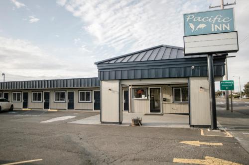 pacific inn