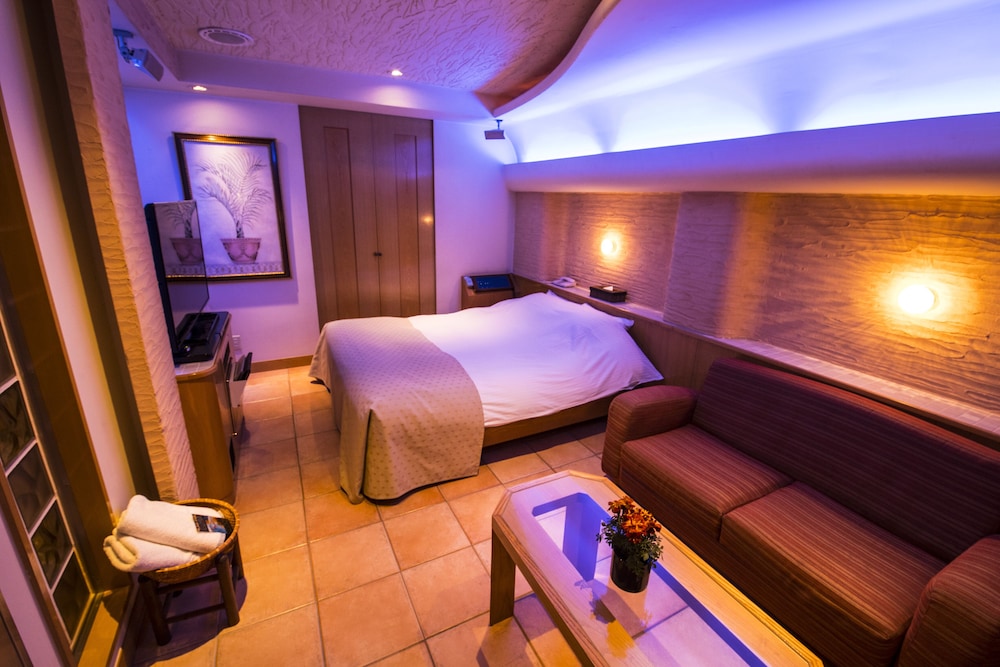 water hotel cy adults only