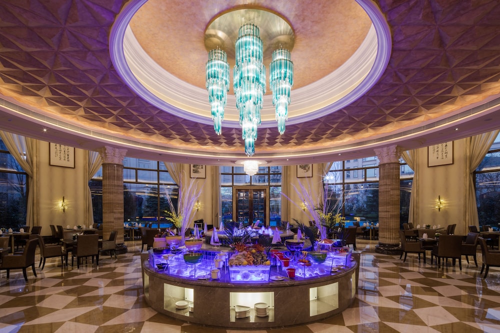 chateau star river qing dao