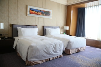 chateau star river qing dao