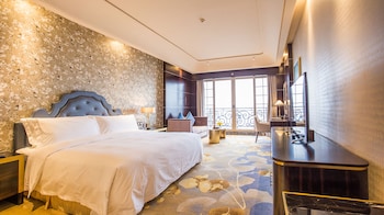 chateau star river qing dao