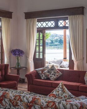 nuwara eliya
