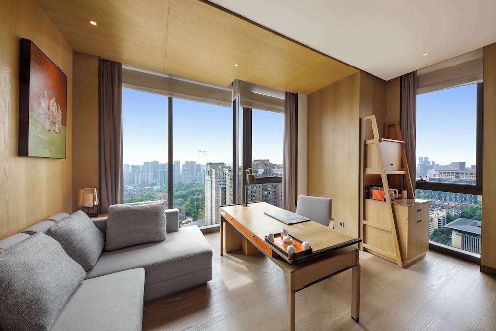 canopy by hilton chengdu city centre