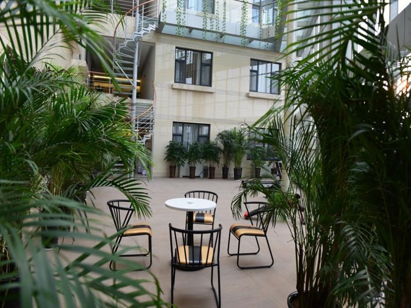 greentree inn xingtai renze district people street business hotel