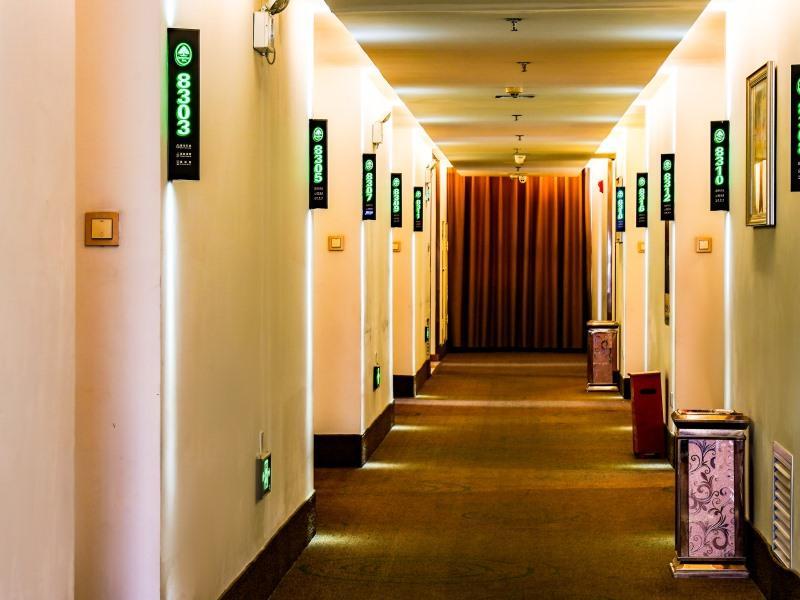 greentree inn xingtai renze district people street business hotel