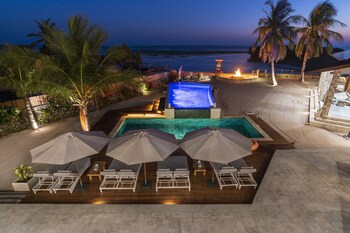 Manduna Resort,Nembrala>>Kupang,3 star