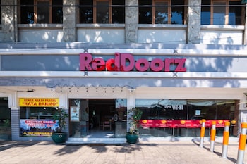 reddoorz urip sumoharjo
