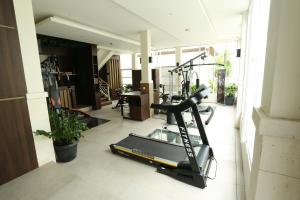 luminor hotel banyuwangi yos sudarso by wh
