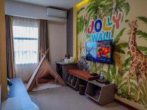 luminor hotel banyuwangi yos sudarso by wh