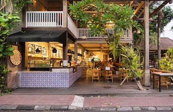 adiwana monkey forest