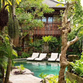 adiwana monkey forest