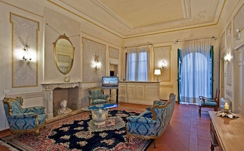 Hotel Villa Cheli,Lucca>>Forte Dei Marmi,3 star