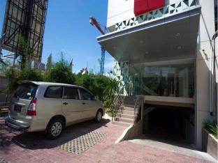 hotel cikini
