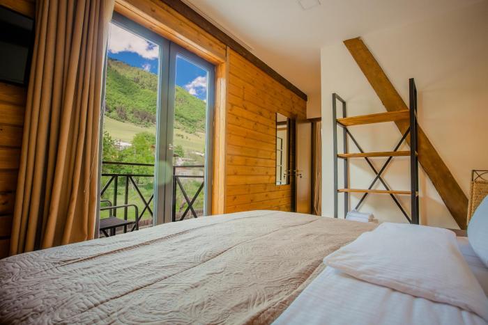 chalet mestia