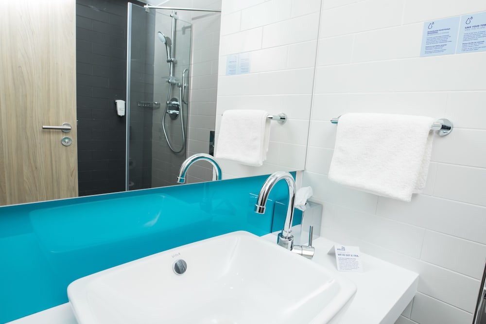 holiday inn express yerevan an ihg hotel