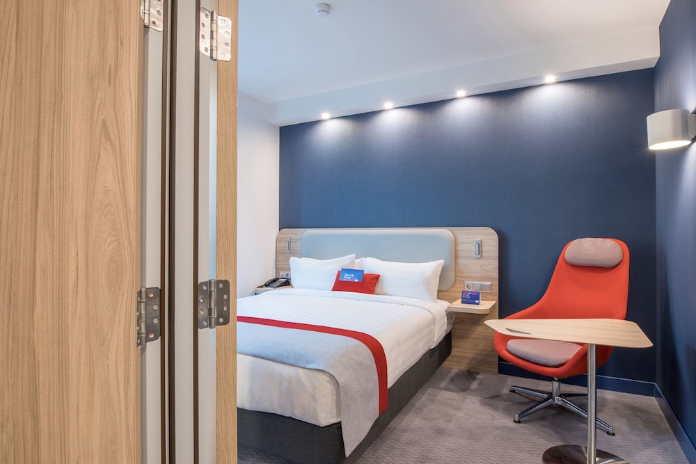 holiday inn express yerevan an ihg hotel