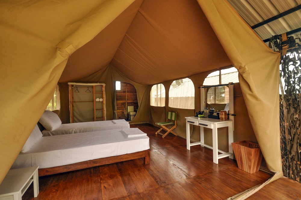 wild glamping