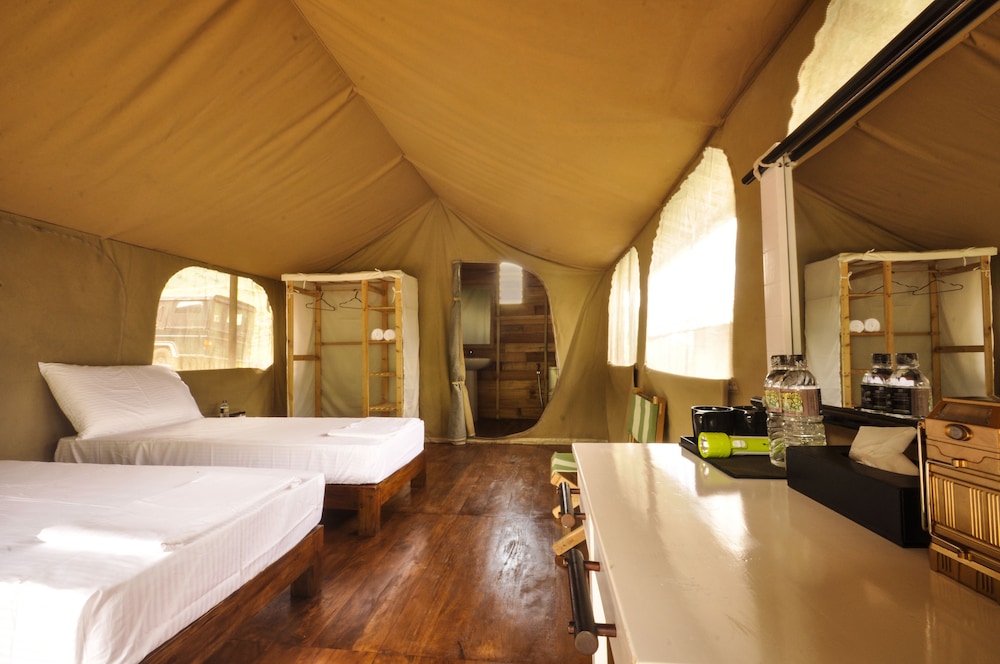 wild glamping