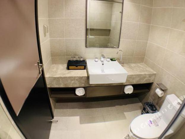 home inn plus shanghai dishui lake gangcheng xintiandi