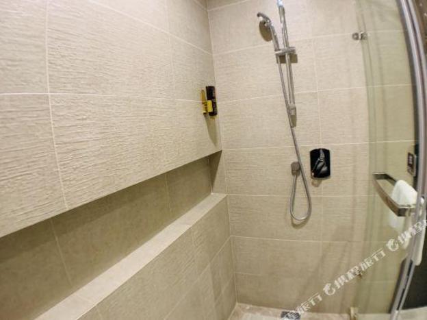 home inn plus shanghai dishui lake gangcheng xintiandi