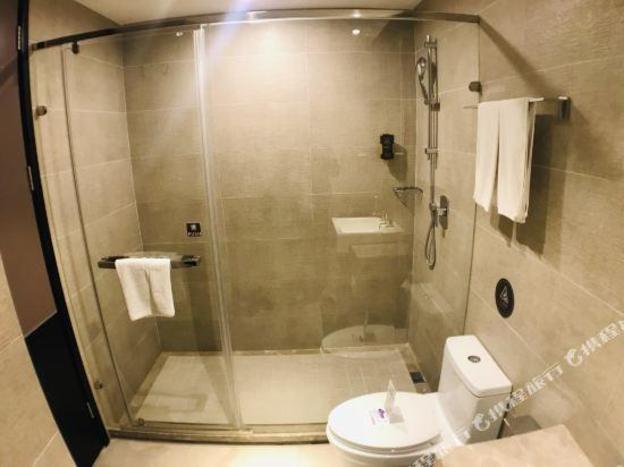 home inn plus shanghai dishui lake gangcheng xintiandi