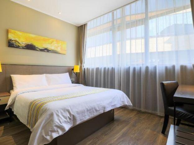 home inn plus shanghai dishui lake gangcheng xintiandi