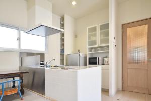 ten apartment hotel