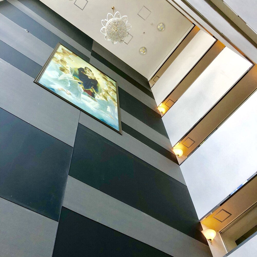 hen da kara hotel