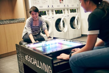 capri by fraser china square singapore