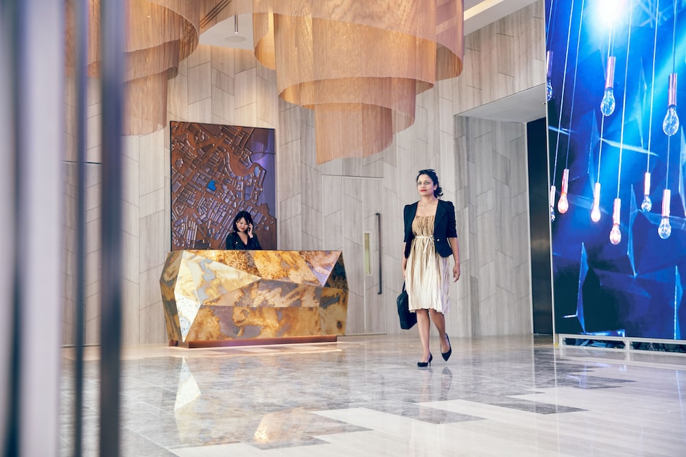 capri by fraser china square singapore