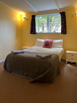 parakai geothermal motel