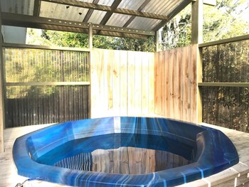 parakai geothermal motel