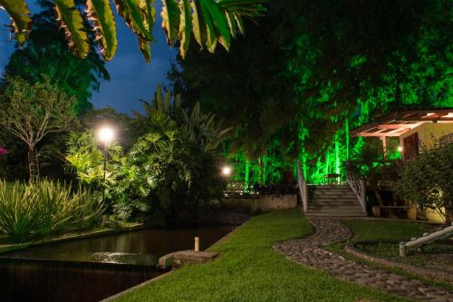 avalon hotel campestre