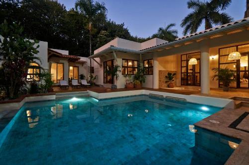 paradise beach lodge