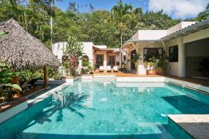 paradise beach lodge