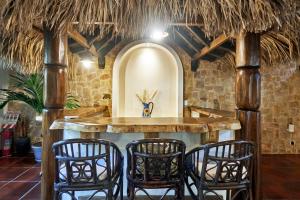 paradise beach lodge